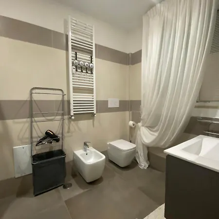 Tuscolo Metro A House Apartamento *