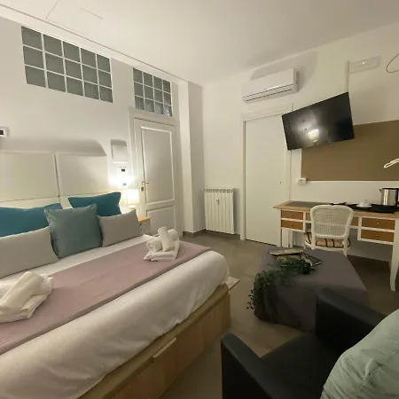 Tuscolo Metro A House