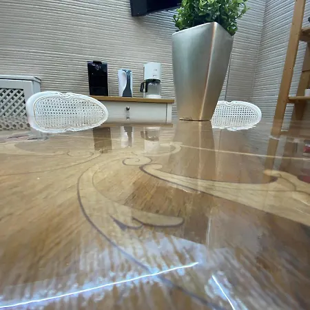 Tuscolo Metro A House Apartamento Roma